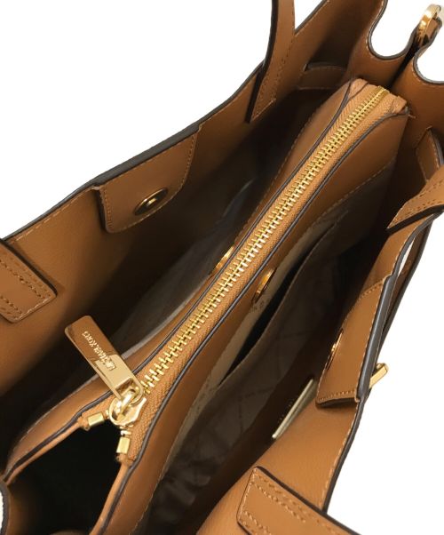 MICHAEL KORS（マイケルコース）MICHAEL KORS (マイケルコース) EMILIA サッチェル ラージ MKシグネチャー ブラウンの古着・服飾アイテム
