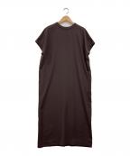 icBアイシービー）の古着「FluidBackSatin ワンピース」｜ブラウン