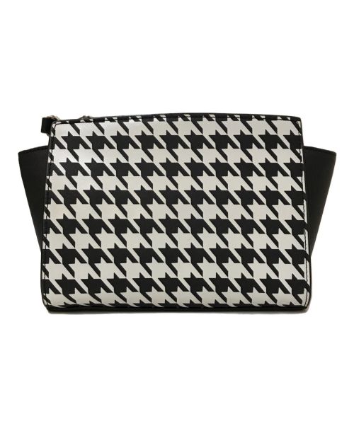 MICHAEL KORS（マイケル・コース）MICHAEL KORS (マイケルコース) 千鳥格子柄ショルダーバッグ ホワイト×ブラックの古着・服飾アイテム