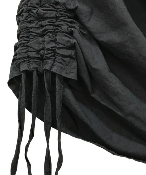 BASERANGE（ベースレンジ）BASERANGE (ベースレンジ) PICTORIAL STRAP TOP：キャミソール ブラック サイズ:XSの古着・服飾アイテム