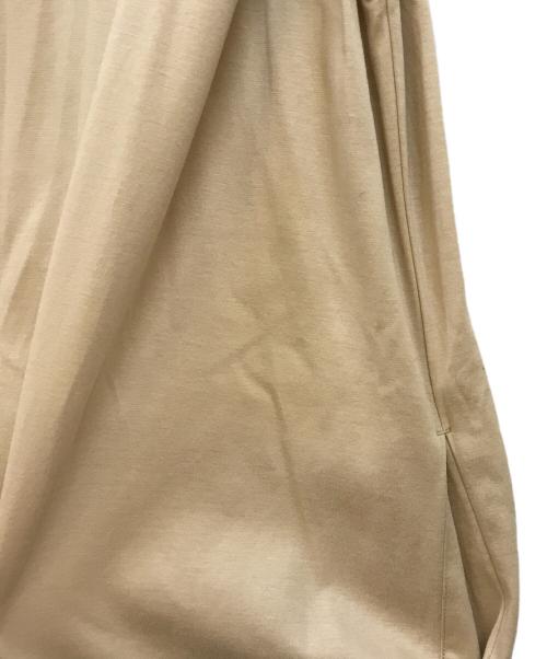 SLOANE（スローン）SLOANE (スローン) タックショルダーワンピース ベージュ サイズ:2の古着・服飾アイテム