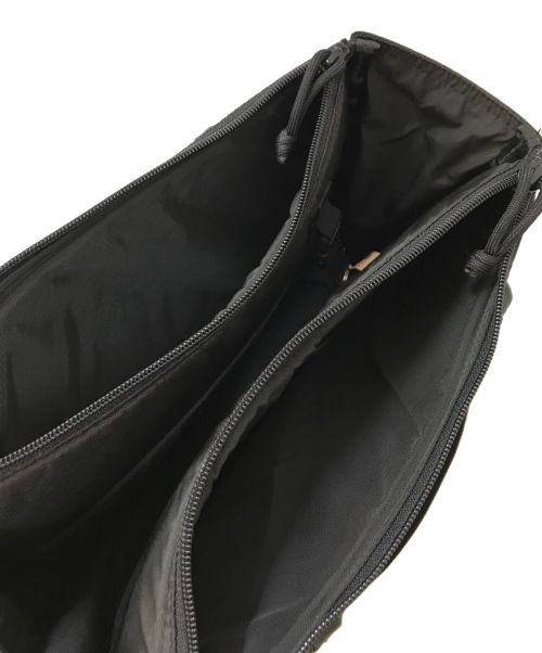 BRIEFING（ブリーフィング）BRIEFING (ブリーフィング) PROTECTION TOTE プロテクショントートバッグ ブラック×カーキの古着・服飾アイテム