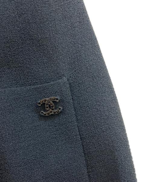 CHANEL（シャネル）CHANEL (シャネル) ワンポインココマーク フレアスカート ネイビー サイズ:38の古着・服飾アイテム