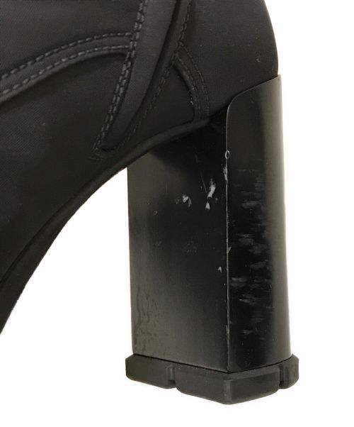 PRADA（プラダ）PRADA (プラダ) Re-Nylon xブラッシュドレザー ブーティー ショートブーツ ブラック サイズ:38 1/2の古着・服飾アイテム