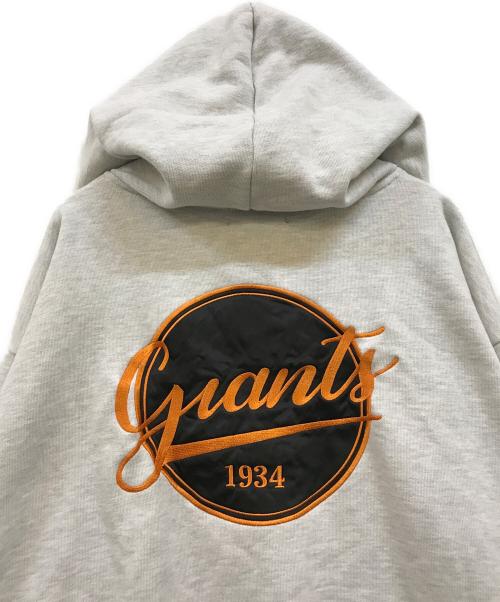 KEBOZ（ケボズ）KEBOZ (ケボズ) FREAK'S STORE (フリークスストア) GIANTS (ジャイアンツ) 別注コラボプルオーバーパーカー グレー サイズ:LLの古着・服飾アイテム