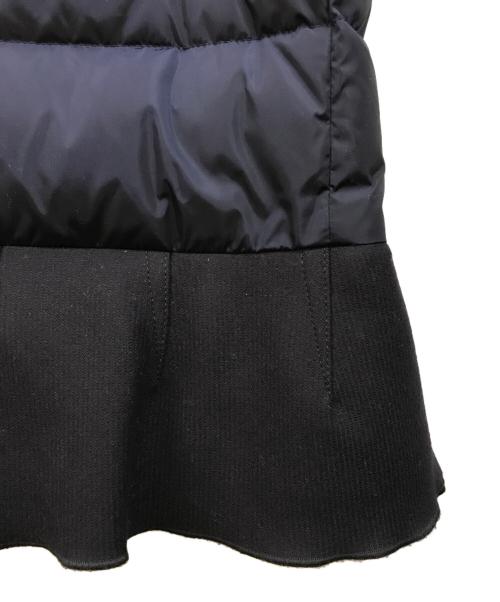MONCLER（モンクレール）MONCLER (モンクレール) VIBURNUM 裾フリルダウンコート ネイビー サイズ:00の古着・服飾アイテム