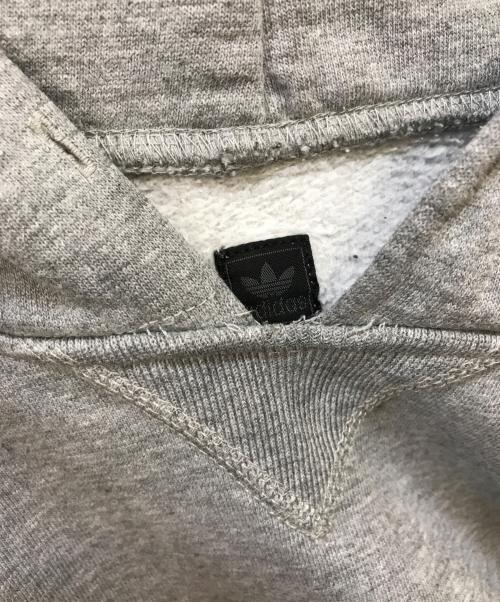 adidas（アディダス）adidas (アディダス) 00s トレフォイルワッペンパーカー グレー サイズ:Oの古着・服飾アイテム