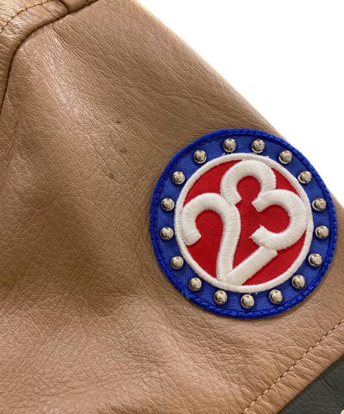 NIKE（ナイキ）NIKE (ナイキ) Travis Scott (トラヴィススコット) レザーライダースジャケット ベージュ サイズ:XLの古着・服飾アイテム