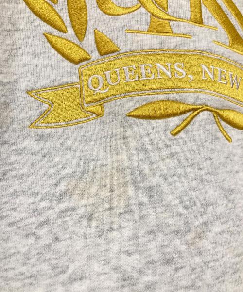 KITH（キス）KITH (キス) Crest Crewneck Light Heather Grey 刺繍スウェット グレー サイズ:XLの古着・服飾アイテム