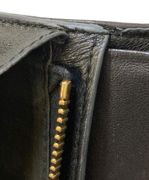VALENTINO GARAVANI（ヴァレンティノ・ガラヴァーニ）VALENTINO GARAVANI (ヴァレンティノ・ガラヴァーニ) ローマンスタッズ2つ折財布 ブラックの古着・服飾アイテム
