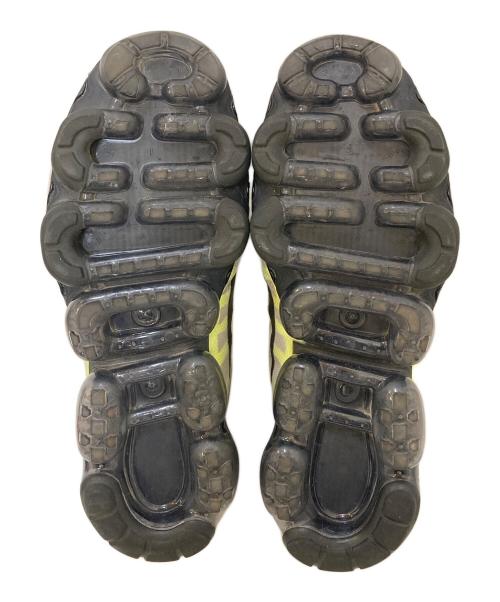 NIKE（ナイキ）NIKE (ナイキ) IR VAPORMAX 2019 LX ATMOSPHERE ローカットスニーカー ブラック×ホワイト×グリーン サイズ:28の古着・服飾アイテム