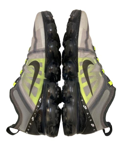NIKE（ナイキ）NIKE (ナイキ) IR VAPORMAX 2019 LX ATMOSPHERE ローカットスニーカー ブラック×ホワイト×グリーン サイズ:28の古着・服飾アイテム