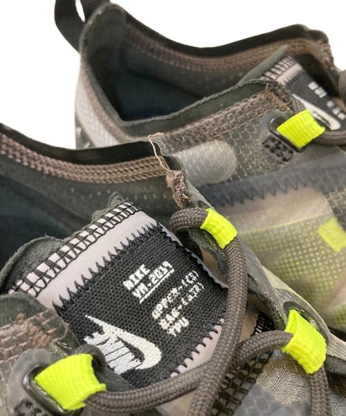 NIKE（ナイキ）NIKE (ナイキ) IR VAPORMAX 2019 LX ATMOSPHERE ローカットスニーカー ブラック×ホワイト×グリーン サイズ:28の古着・服飾アイテム