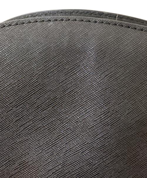 A.P.C.（アーペーセー）A.P.C. (アーペーセー) ハーフムーン ショルダーバッグ ブラックの古着・服飾アイテム