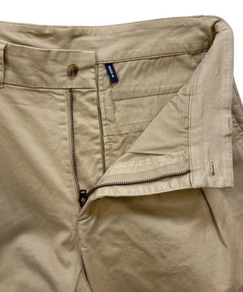 KITH（キス）KITH (キス) 2タックチノパン ベージュ サイズ:W32の古着・服飾アイテム