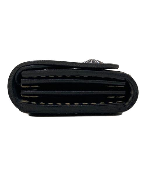 LUCKY JOHN（ラッキージョン）LUCKY JOHN (ラッキージョン) コンチョデザイン レザーウォレット ブラックの古着・服飾アイテム