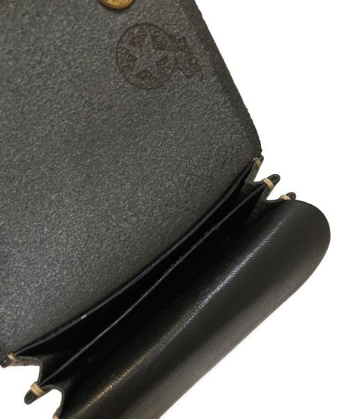 LUCKY JOHN（ラッキージョン）LUCKY JOHN (ラッキージョン) コンチョデザイン レザーウォレット ブラックの古着・服飾アイテム