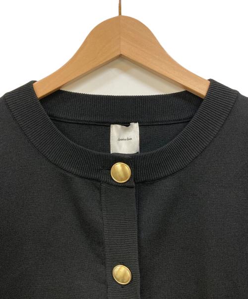 Spick and Span（スピック＆スパン）Spick and Span (スピックアンドスパン) ウォッシャブクルーネックカーディガン ブラック サイズ:Fの古着・服飾アイテム
