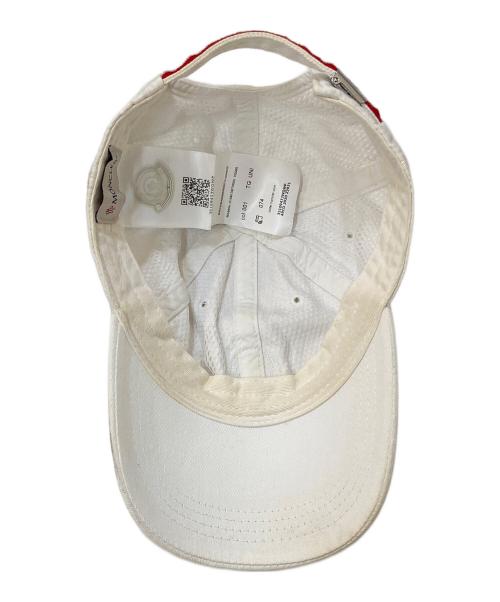 MONCLER（モンクレール）MONCLER (モンクレール) BERRETTO BASEBALL CAP ロゴワッペンキャップ ホワイトの古着・服飾アイテム