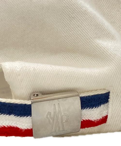 MONCLER（モンクレール）MONCLER (モンクレール) BERRETTO BASEBALL CAP ロゴワッペンキャップ ホワイトの古着・服飾アイテム