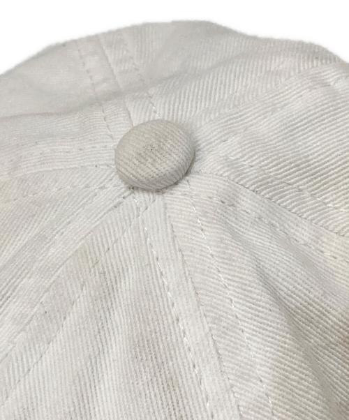 MONCLER（モンクレール）MONCLER (モンクレール) BERRETTO BASEBALL CAP ロゴワッペンキャップ ホワイトの古着・服飾アイテム