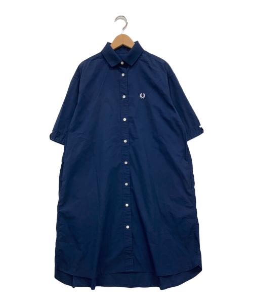 FRED PERRY（フレッドペリー）FRED PERRY (フレッドペリー) ワンポイントロゴシャツワンピース ネイビー サイズ:36の古着・服飾アイテム