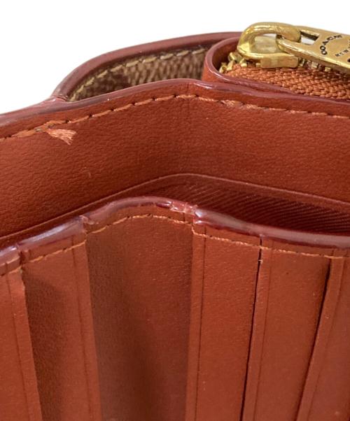 COACH（コーチ）COACH (コーチ) mint+serf (ミント＆サーフ) ビルフォールド ウォレット・シグネチャー キャンバス 2つ折り財布 マルチカラーの古着・服飾アイテム