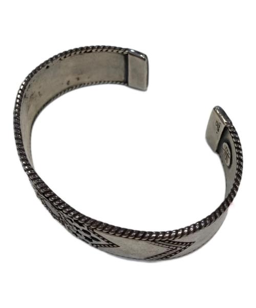 nonnative（ノンネイティブ）nonnative (ノンネイティブ) END (エンド) スタンプワークバングル グレーの古着・服飾アイテム