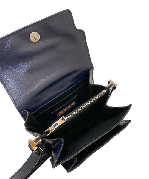 MARNI（マルニ）MARNI (マルニ) TRUNK SOFT カーフスキンミニショルダーバッグ ネイビーの古着・服飾アイテム