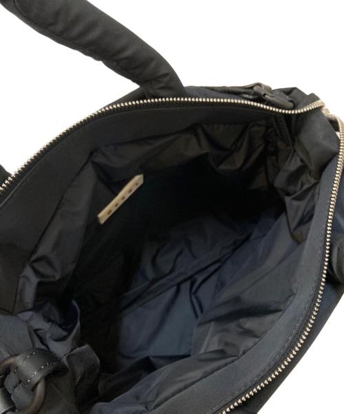 MARNI（マルニ）MARNI (マルニ) 2WAY 中綿 パテッド ショルダートートバッグ ブラックの古着・服飾アイテム