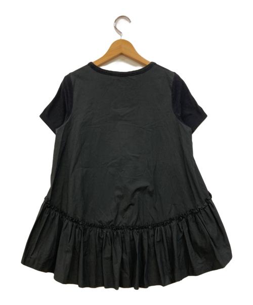 YOKO CHAN（ヨーコチャン）YOKO CHAN (ヨーコチャン) バックヘムフリル切替 クルーネック半袖カットソー ブラック サイズ:38の古着・服飾アイテム