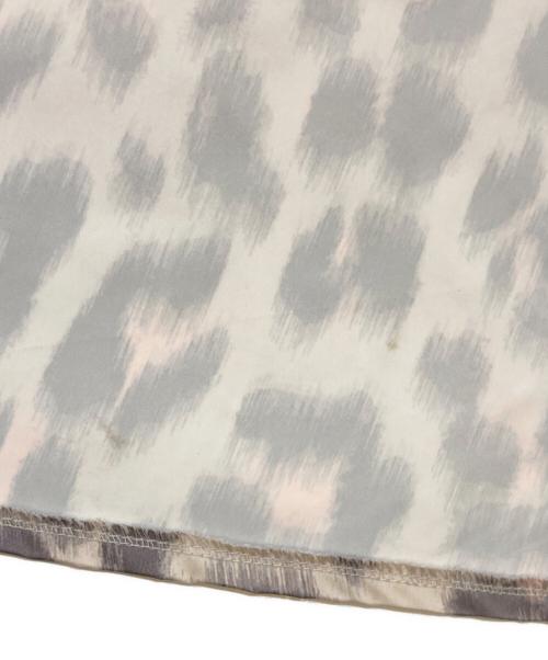 OBLI（オブリ）OBLI (オブリ) かすれレオパードスカート グレーの古着・服飾アイテム