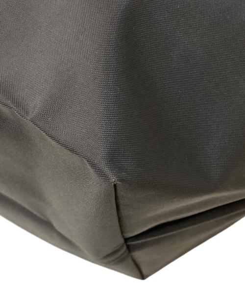 LONGCHAMP（ロンシャン）LONGCHAMP (ロンシャン) ル プリアージュ M トップハンドルバッグ グレーの古着・服飾アイテム