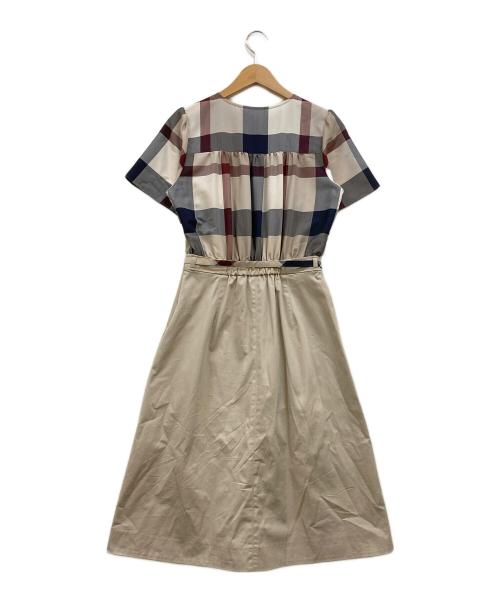 BLUE LABEL CRESTBRIDGE（ブルーレーベルクレストブリッジ）BLUE LABEL CRESTBRIDGE (ブルーレーベルクレストブリッジ) チェックデザインワンピース ベージュ×レッド サイズ:36の古着・服飾アイテム