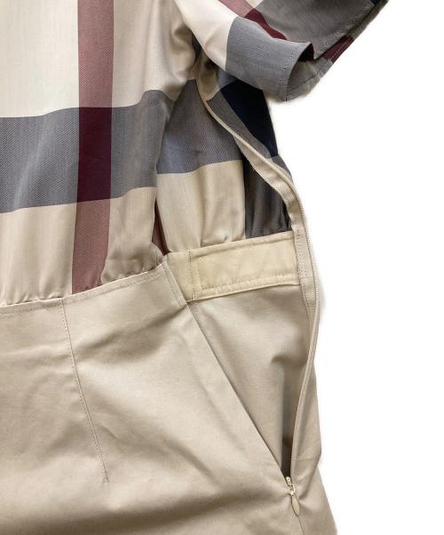 BLUE LABEL CRESTBRIDGE（ブルーレーベルクレストブリッジ）BLUE LABEL CRESTBRIDGE (ブルーレーベルクレストブリッジ) チェックデザインワンピース ベージュ×レッド サイズ:36の古着・服飾アイテム