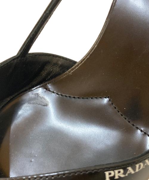 PRADA（プラダ）PRADA (プラダ) カットアウト ブラッシュドレザー パンプス ブラック サイズ:37の古着・服飾アイテム