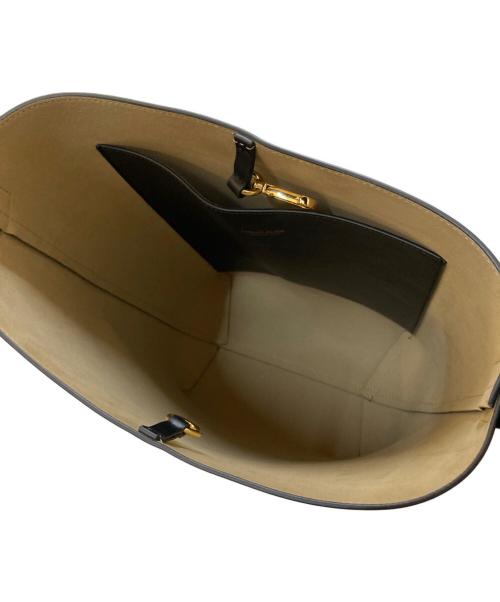 FRENZLAUER（フレンツラウアー）FRENZLAUER (フレンツラウアー) MAMI カーフレザー ワンショルダーバッグ ブラックの古着・服飾アイテム