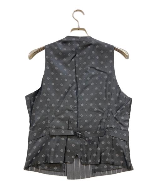 ARTISAN（アルチザン）ARTISAN (アルチザン) DORMEUIL 3Pセットアップスーツ グレー サイズ:Mの古着・服飾アイテム