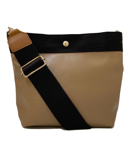 Breath TOPKAPI（ブレストプカピ）Breath TOPKAPI (ブレストプカピ) リプル ネオレザー ファスナー付き ショルダーバッグ ベージュの古着・服飾アイテム
