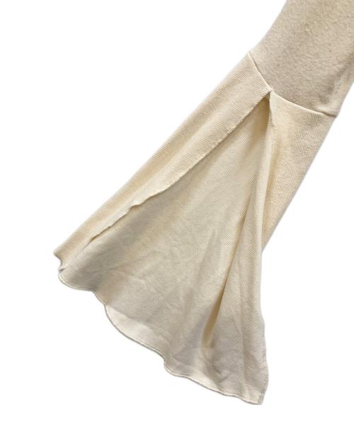 77CRCA（ナナナナサーカ）77CRCA (ナナナナサーカ) リメイクニット アイボリー サイズ:下記参照の古着・服飾アイテム