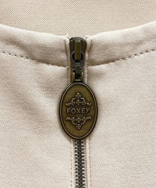 FOXEY NEWYORK（フォクシーニューヨーク）FOXEY NEWYORK (フォクシーニューヨーク) カットソーワンピース ベージュ サイズ:40の古着・服飾アイテム