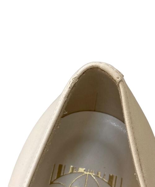 DIANA（ダイアナ）DIANA (ダイアナ) パールリボン 晴雨兼用 フラットパンプス アイボリー サイズ:24.5㎝の古着・服飾アイテム