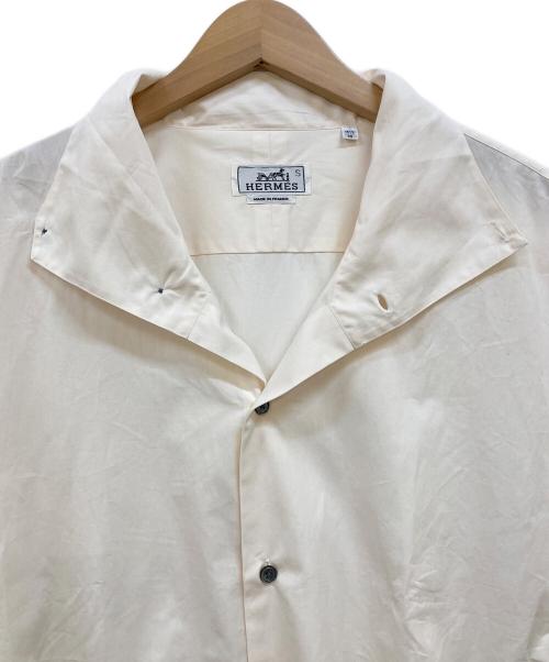 HERMES（エルメス）HERMES (エルメス) ハイネックルーズフィットシャツ アイボリー サイズ:151/2 39の古着・服飾アイテム