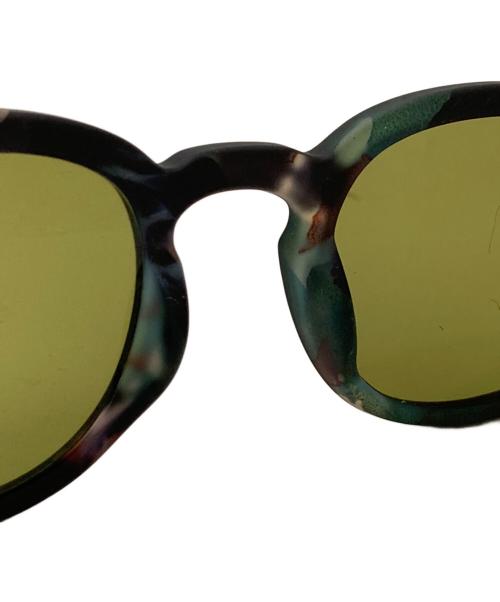 IZIPIZI（イジピジ）IZIPIZI (イジピジ) Engineered Garments (エンジニアードガーメンツ) 迷彩デザイン サングラス オリーブ×ブラウン サイズ:47□23-151の古着・服飾アイテム