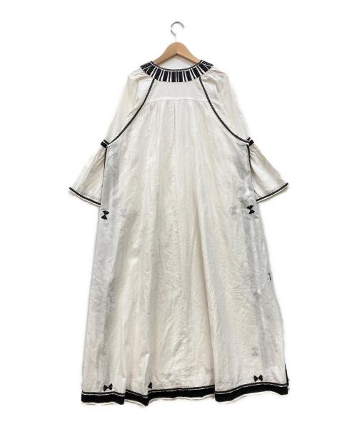 Plage（プラージュ）Plage (プラージュ) 刺繍コットンリネンワンピース ホワイト サイズ:下記参照の古着・服飾アイテム