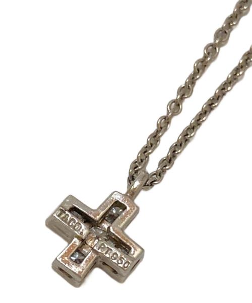 TIFFANY & Co.（ティファニー）TIFFANY & Co. (ティファニー) クルーシーフォーム モール クロス 5ポイント ダイヤモンド PT950 ネックレス シルバー(留め具一部イエローゴールド)の古着・服飾アイテム