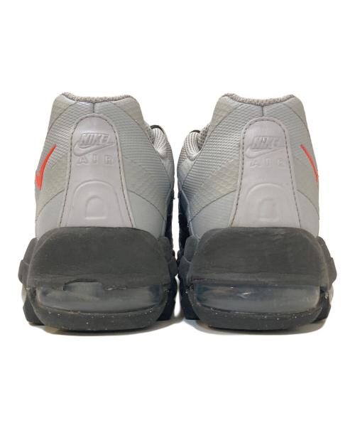 NIKE（ナイキ）NIKE (ナイキ) Air Max 95 Ultra 'Wolf Grey Crimson' ローカットスニーカー グレー サイズ:25㎝の古着・服飾アイテム