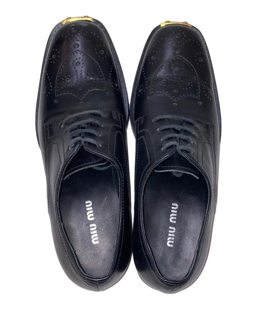 MIU MIU（ミュウミュウ）MIU MIU (ミュウミュウ) メダリオンシューズ ブラック サイズ:36 1/2の古着・服飾アイテム