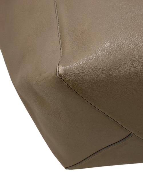 CELINE（セリーヌ）CELINE (セリーヌ) カバファントム レザートートバッグ ベージュの古着・服飾アイテム