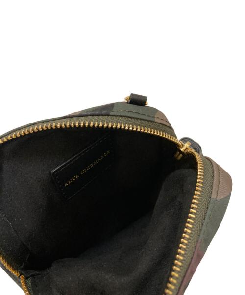 ANYA HINDMARCH（アニヤ・ハインドマーチ）ANYA HINDMARCH (アニヤハインドマーチ) essentials crossbody カモフラショルダーポーチ グリーンの古着・服飾アイテム